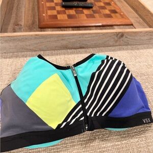 VSX Knockout Front-Close Sports Bra